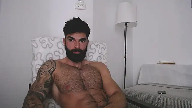 Verycutex online show from March 17, 6:40 am