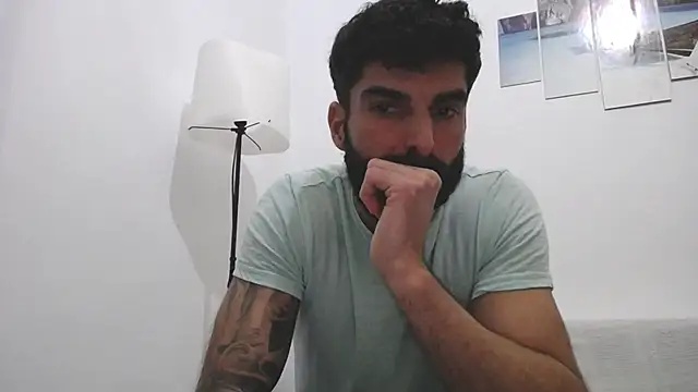 Verycutex online show from January 30, 8:11 am