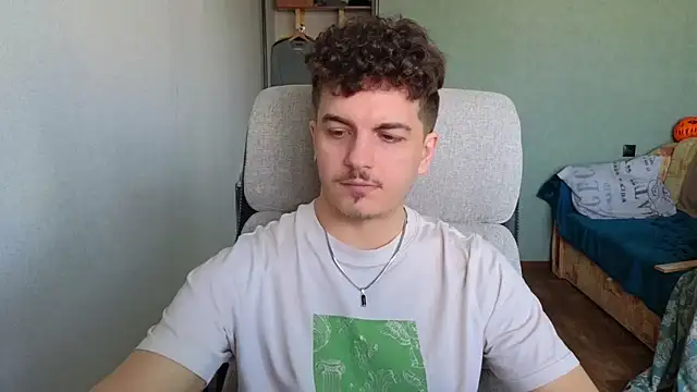 Remy Miles online show from February 21, 8:15 am