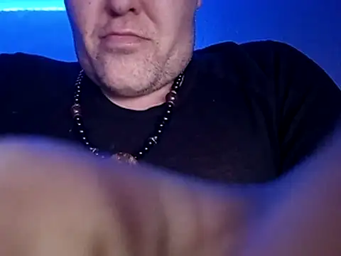 OliverBerlinSucht online show from December 15, 3:47 am