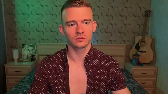 Marvelboy  online show from June 24, 6:44 pm