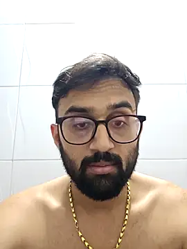 Snapshot of love4shownude chatting on March 19, 5:06 pm love4shownude online show from March 19, 5:06 pm