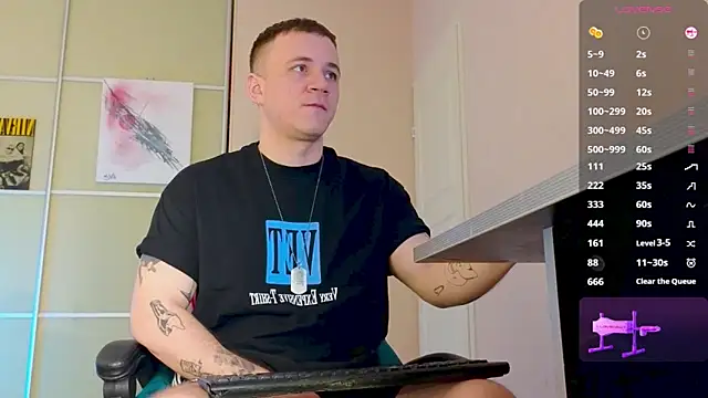 Ethan and mike online show from October 23, 12:08 pm