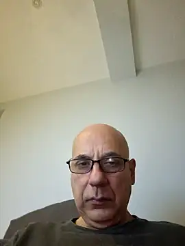 bygenio20199 online show from November 9, 4:44 pm