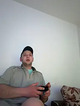 Flakka95 online show from April 10, 12:39 am