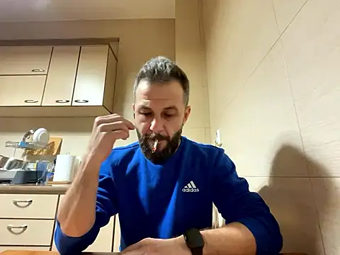 cipyww online show from December 7, 9:55 pm