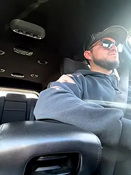 Ozzy420  online show from January 6, 11:09 pm