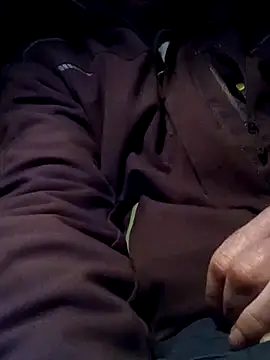 Snapshot of Rolandxxxr chatting on December 2, 5:46 pm Rolandxxxr online show from December 2, 5:46 pm