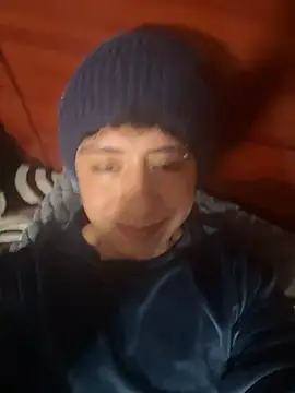 Feli123A online show from November 18, 6:22 pm