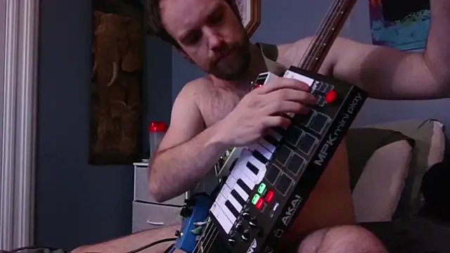 hpluvsplata online show from January 15, 1:47 pm