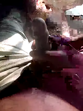 FinableKnee online show from November 17, 3:53 am