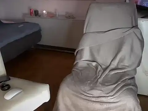 alekandrobg online show from March 27, 9:38 pm