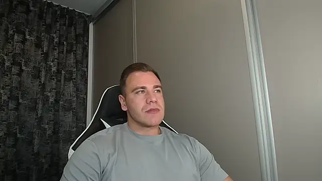 Thori92 online show from September 20, 5:13 pm