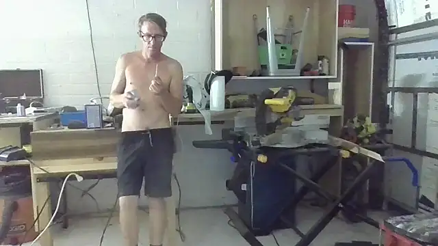 sunburnt602 online show from March 9, 5:34 am