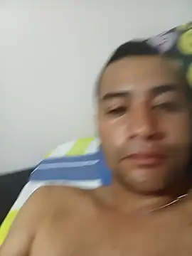 EISONREINA11 online show from November 16, 1:57 pm