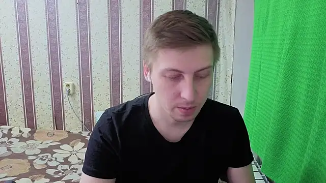 darienlarge online show from March 10, 4:57 pm