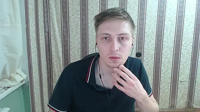 darienlarge online show from March 6, 2:30 am