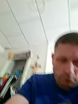 curiouscock38 online show from June 30, 3:13 pm
