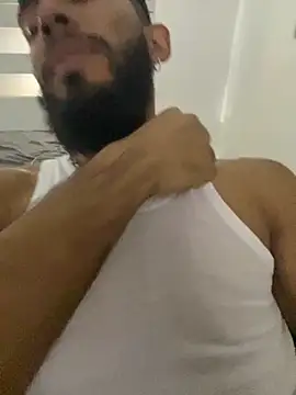 Alessandro  Rossi online show from November 22, 7:57 pm