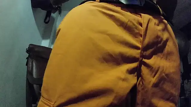 crazylatinguyy online show from November 17, 5:16 pm