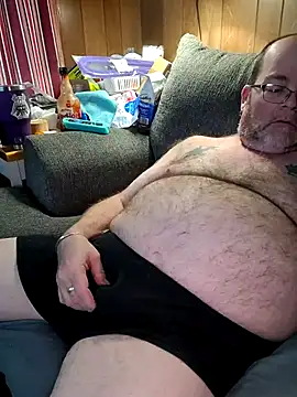 mrwizard4570 online show from April 16, 11:10 am