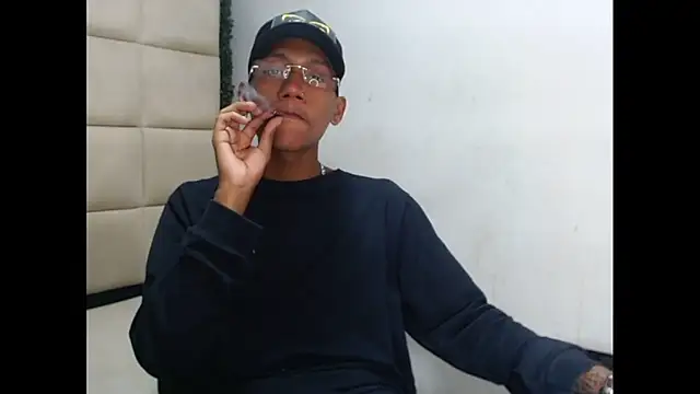 ManSant online show from February 8, 2:38 pm