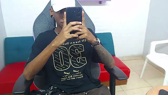 ManSant online show from March 7, 2:56 pm