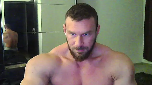 muscularkevin online show from February 9, 4:39 am