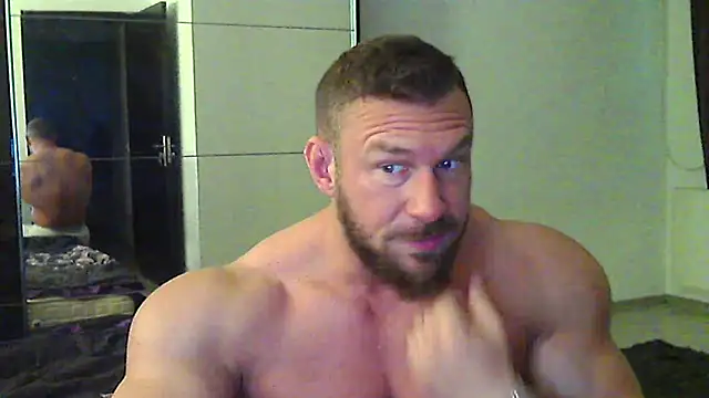 muscularkevin online show from April 15, 4:12 am