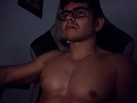 MILCARITAS3 online show from February 12, 3:40 pm