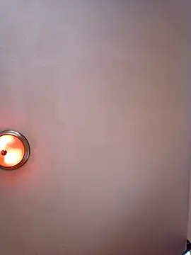 DanielTiger15 online show from December 31, 11:49 pm