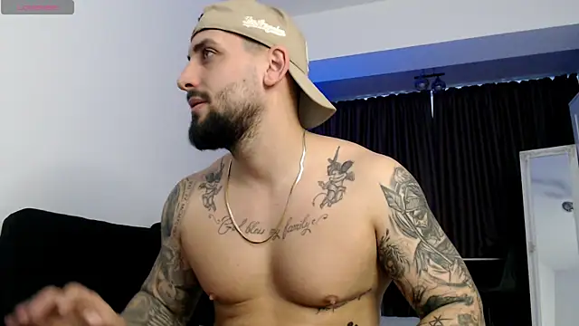  DylanGreen online show from April 16, 6:13 am