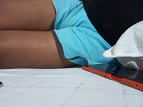 C4RL170S online show from April 8, 5:19 am