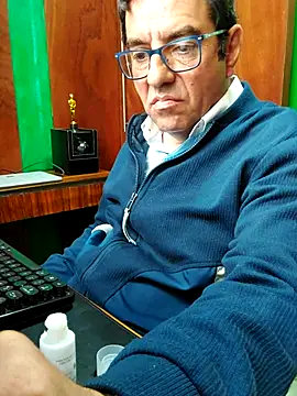 FernandoReuterG online show from January 12, 7:29 pm