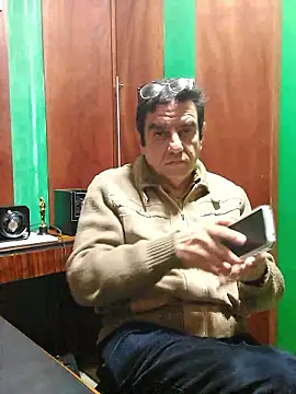 FernandoReuterG online show from January 16, 1:19 am