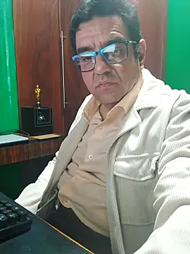 FernandoReuterG online show from January 15, 12:36 am