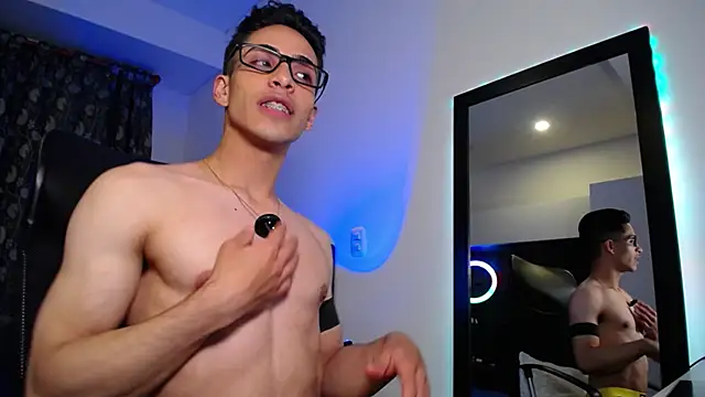 aodaboyyy online show from December 30, 12:00 am