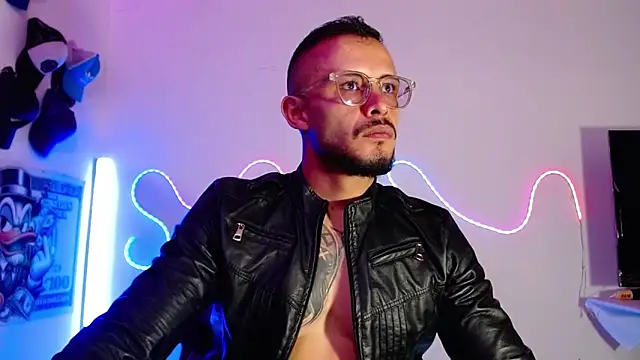 sebastian horny online show from March 25, 5:17 pm