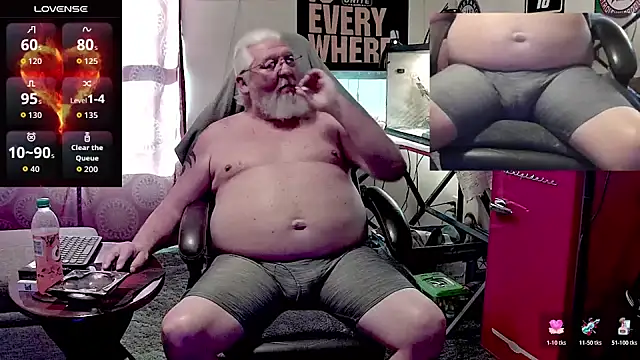 countrydomdaddy online show from April 29, 10:05 pm