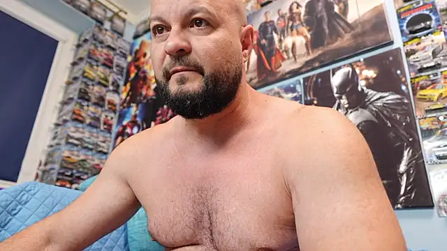 Muscle Bear online show from June 12, 3:27 am