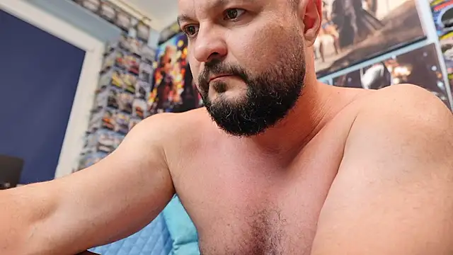 Muscle Bear online show from June 10, 12:40 pm
