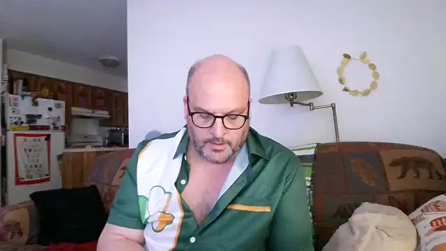 Ursulet US online show from March 17, 8:00 pm