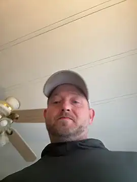 smokeymt420 online show from December 14, 6:26 pm