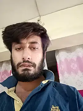 Snapshot of SimplyKarthik09 chatting on January 1, 8:04 pm SimplyKarthik09 online show from January 1, 8:04 pm