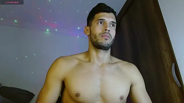 Noah jhonsonn online show from December 16, 11:12 am