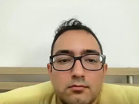 freshmanxxl98 online show from July 30, 10:58 am