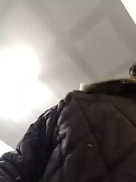 Brhama44 online show from December 3, 3:18 pm