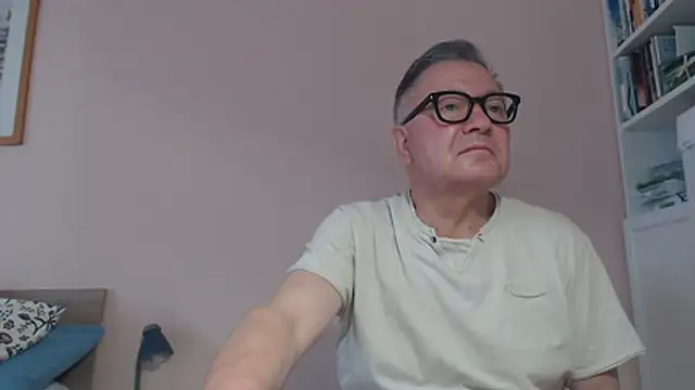 YOU6me online show from July 27, 2:13 pm