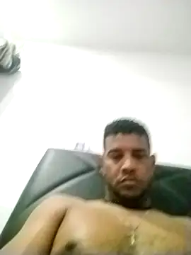 chocolatico1982 online show from November 11, 1:38 pm