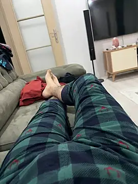 look5454 online show from March 17, 10:23 pm